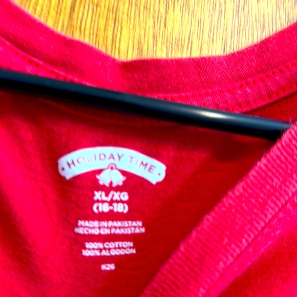 Women’s Merry Christmas T-Shirt - Picture 2 of 3